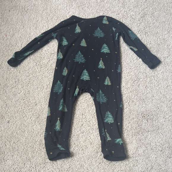 Kyte Baby Tree PJs - Picture 3 of 3